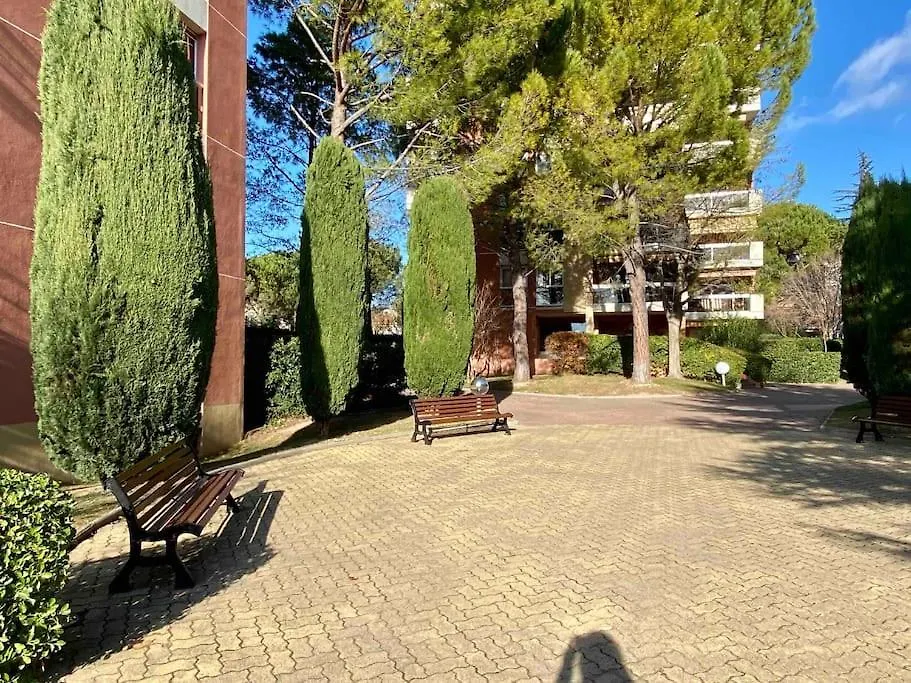 Magnifique T3 Renove, 15Min A Pied Cv, Pkg Prive Apartment Aix-en-Provence